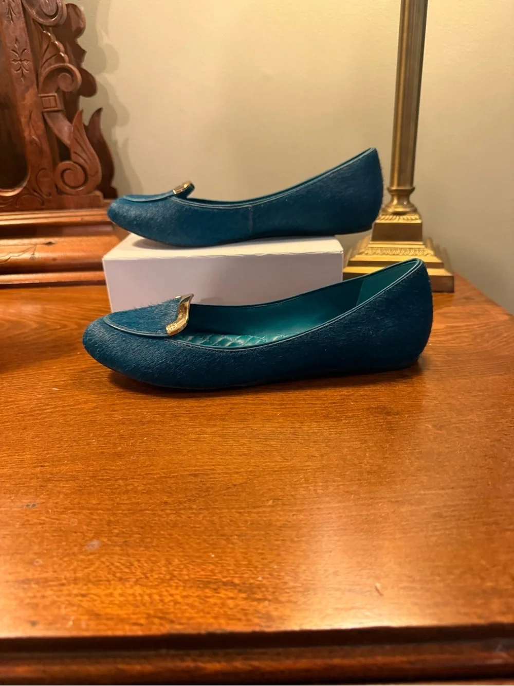 Tory Burch Teal Haircalf Leather Flats with Gold Bar Size 8
